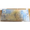 Image 2 : 2002 Canadian Five Dollar Bill, Knight/Woods, HNE4760733