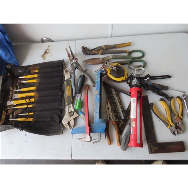 chisel punch set , snips , crescents , pliers