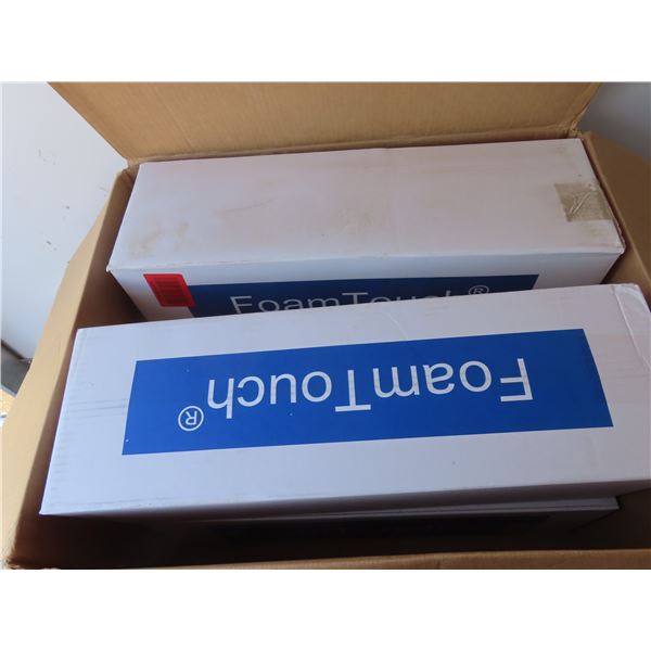 box of 4 new foam pads