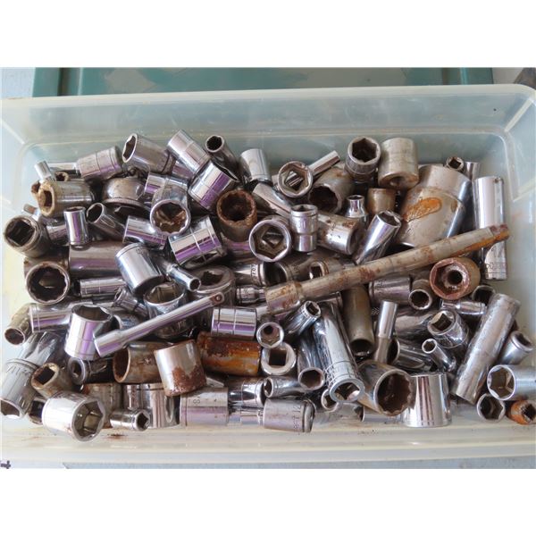 large lot of sockets and ratchets