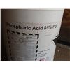 Image 2 : jug of phosphoric acid
