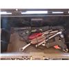 Image 3 : toolbox with tools