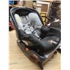 Image 1 : chicoo car seat