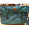 Image 2 : two suitcases matching set buxton brand