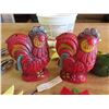 Image 2 : rooster salt and pepper shakers