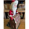 Image 3 : 30" santa figure with trunk