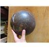 Image 2 : bowling ball
