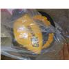 Image 2 : bag of assorted hats