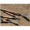 Image 2 : post hole shovel , shears