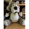 Image 3 : gigantic teddy bear