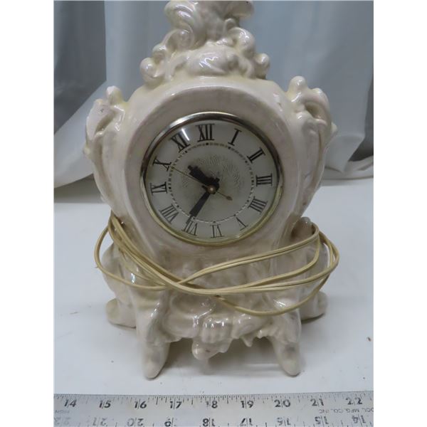 beautiful opal color landshire clock
