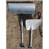 Image 1 : 2 shovels