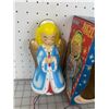 Image 2 : VINTAGE NOMA CHRISTMAS TREE ANGEL TOPPER WITH BOX