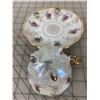 Image 2 : FOOTED TEACUP AND SAUCER