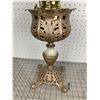Image 5 : ANTIQUE NEW JUNO CAST AND BRASS OIL LAMP
