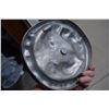 Image 3 : Huge Grizzly Paw Metal Ashtray