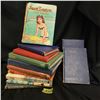 Image 1 : 12 vintaage books