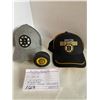 Image 1 : Boston Bruins collectibles - puck, hats