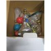 Image 2 : collection of assorted lightbulbs