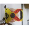 Image 2 : tape measure and wire reel belt