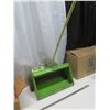 Image 1 : fertilizer spreader
