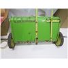 Image 3 : fertilizer spreader