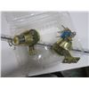 Image 2 : two key door knob with keys