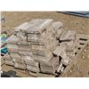 Image 1 : pallet of concrete blocks