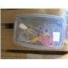 Image 3 : box with assorted hardware