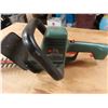 Image 2 : black and decker hedge clipper
