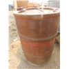 Image 1 : fuel drum