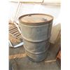 Image 1 : fuel drum