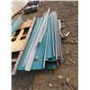 Image 2 : 17 pc aluminum siding 20.5x94 and 20.5x144