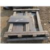Image 1 : pallet of assorted aluminum siding
