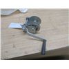 Image 3 : 800lb hand winch