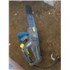 Image 2 : yardworks small saw