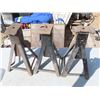 Image 1 : three jack stands