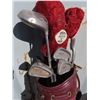 Image 2 : right hand set of golf clubs