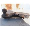 Image 2 : 2" drop hitch