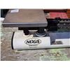 Image 2 : Nexus grain scale, w/ weight