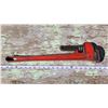 Image 3 : 24" Red pipe wrench
