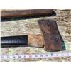Image 2 : Large axe and sledge hammer