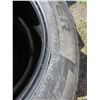 Image 3 : cooper discover 275-60-R20 M+S tires 3 tires