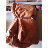 Image 1 : insulated tarp