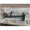 Image 2 : two metal brackets