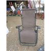 Image 2 : two reclining lawnchairs