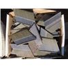 Image 2 : 5 boxes of nails and staples