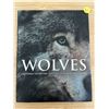 Image 1 : Book    Wolves   Gorgeous photos and text about this iconic animal