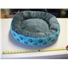 Image 1 : CAT or SMALL DOG BED.  Almost NEW -  ( My cat didn't like it)