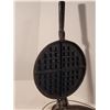 Image 3 : Vintage James Smart, cast iron, rotating, stove top waffle iron. Made in Canada.